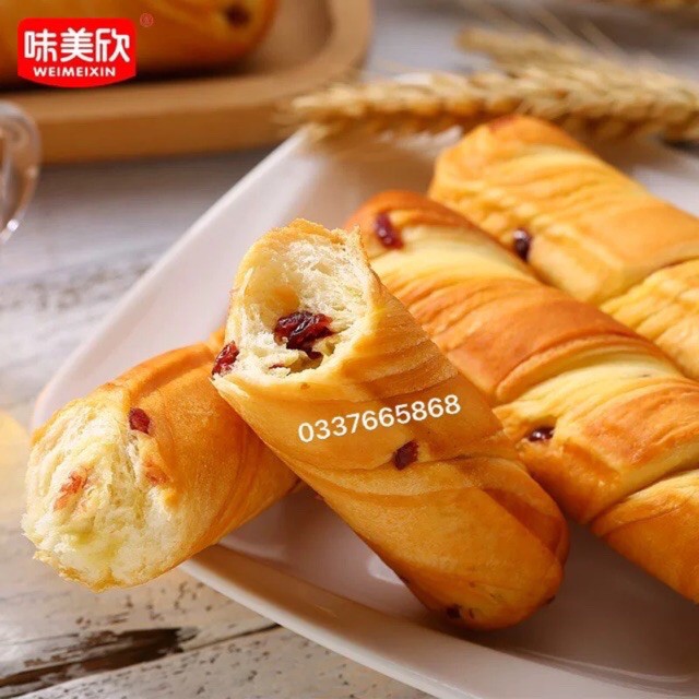 10 CHIẾC BÁNH QUE NGHÌN LỚP BƠ