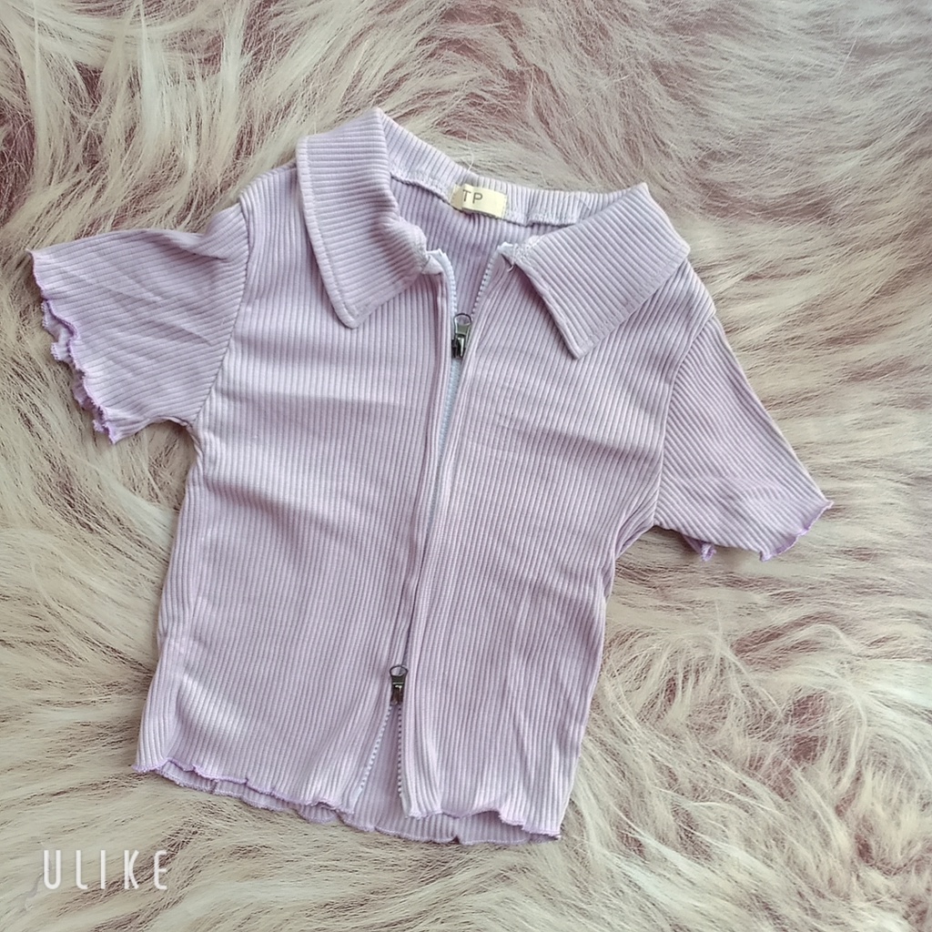 🎀Áo thun cổ bẻ polo, tay ngắn, form ôm croptop,Dây kéo cổ và bụng vừa kín vừa hở👉Chiếc áo croptop có thể phối nhiều kiểu | BigBuy360 - bigbuy360.vn