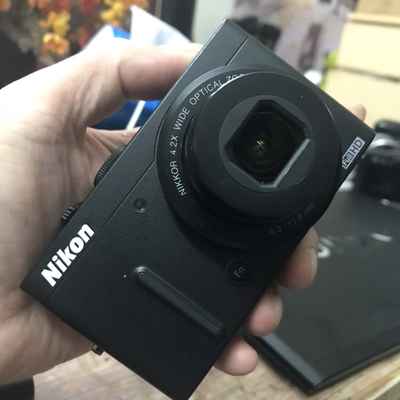 Máy ảnh Nikon P310