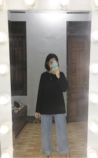 Jeans ống xuông