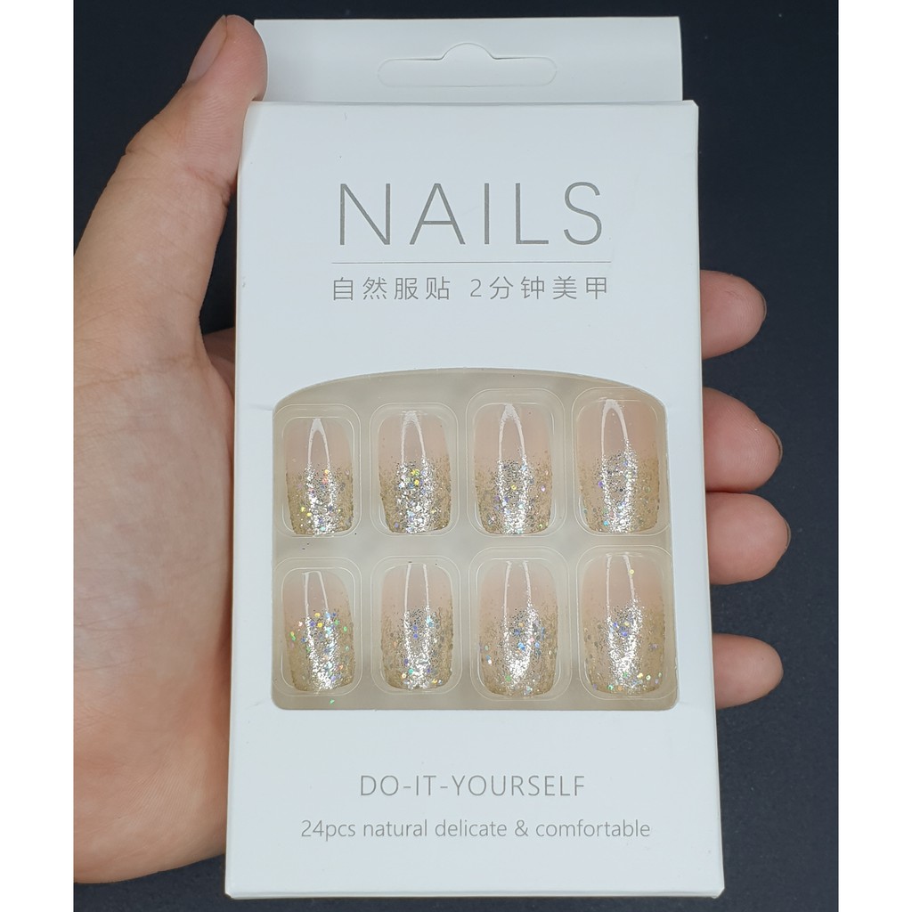 Bộ 24 móng tay giả nhũ màu tự nhiên  SẴN KEO DÁN