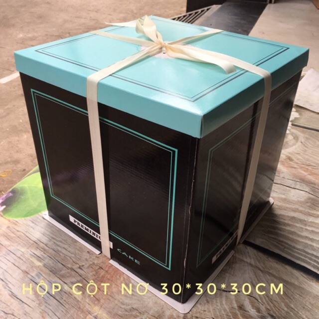 hộp cột nơ 30cm cao 30cm