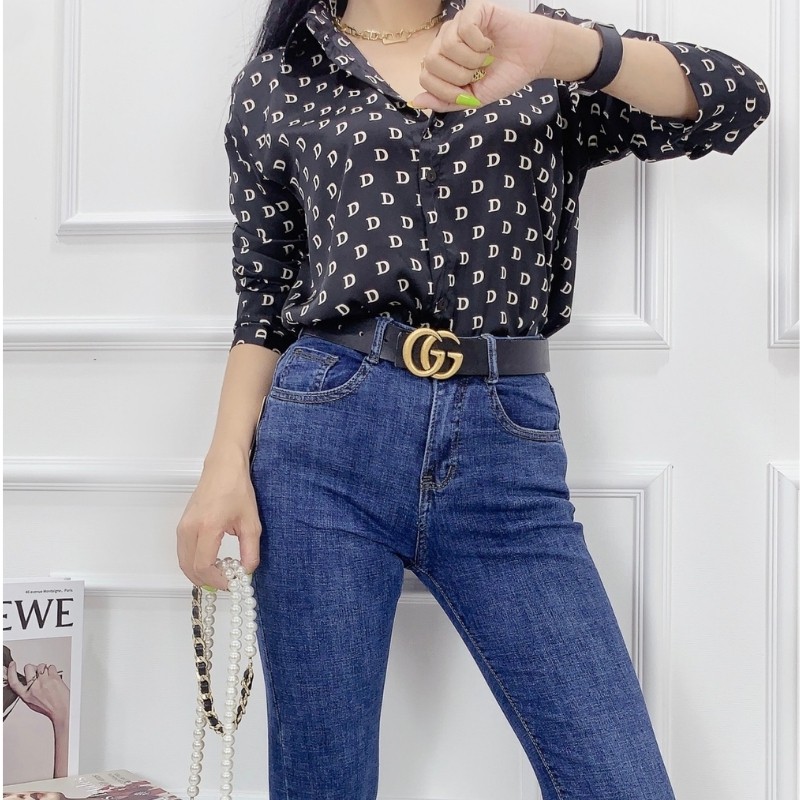 Quần jean nữ ống loe 9 tấc lưng siêu cao 1 cúc màu xanh da trời đậm 6205
