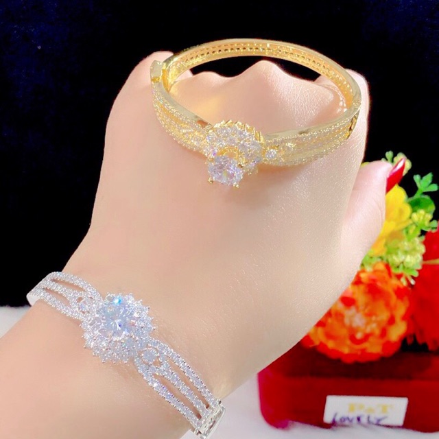 Vòng tay nữ màu vàng 18 màu bạch kim cao cấp mẫu mới cực đẹp