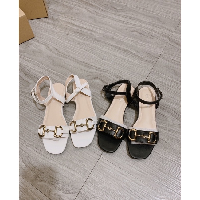 SANDAL XC ĐẾ THẤP SIÊU CHẤT