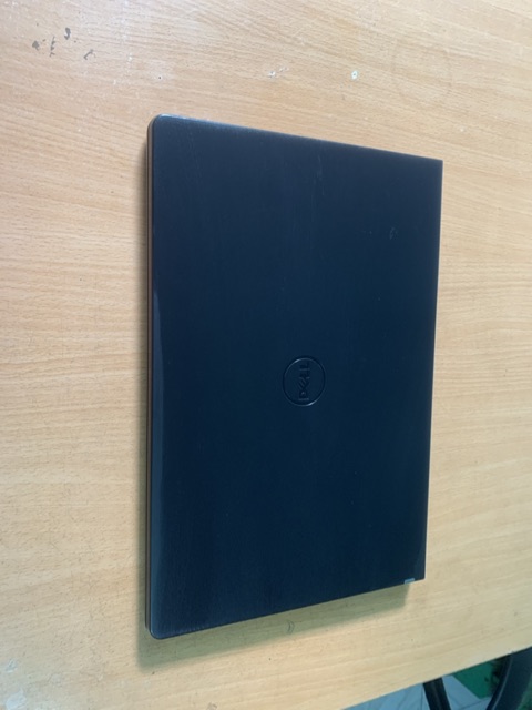 Laptop Dell 3558 i3 gen 4 ram 4gb cạc hd 4400 màn 15,6inh tặng phụ kiện | BigBuy360 - bigbuy360.vn