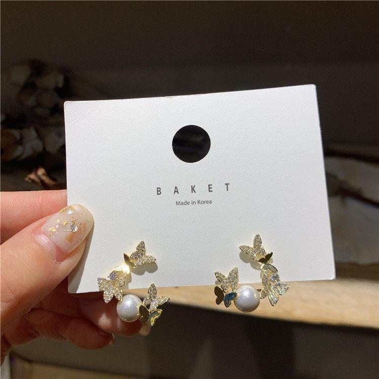 Bông tai mạ bạc 925 hình bướm đính ngọc trai giả