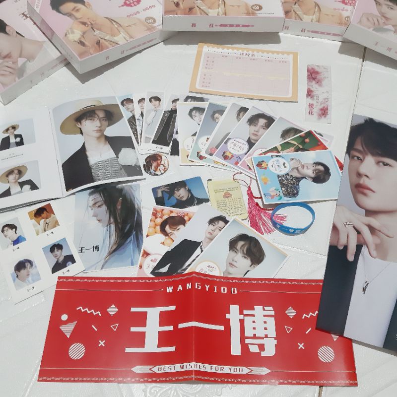 (CÓ SẴN) Hộp Quà Tiêu Chiến, Vương Nhất Bác Sao Hoa Ngữ siêu nhiều đồ | BigBuy360 - bigbuy360.vn