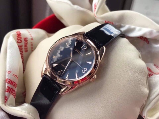 Đồng hồ nữ Citizen EM0688-01E lady dòng Eco-drive