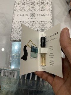 Nước hoa nữ vials marc jacobs Divine Decadence edp 1.2ml
