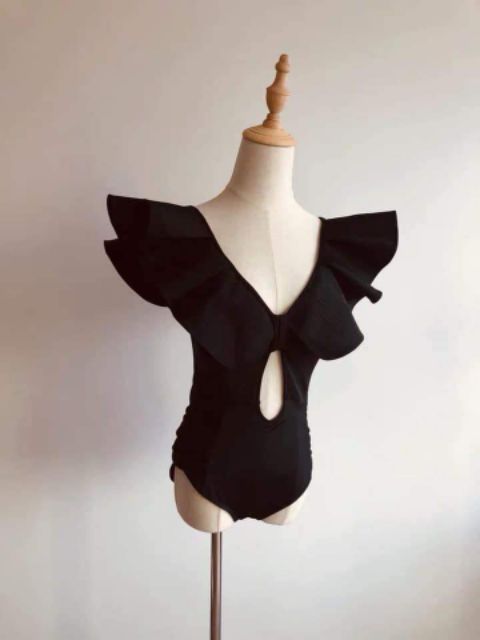 Bikini tay bèo cánh tiên lớn. Hàng như hình. | BigBuy360 - bigbuy360.vn