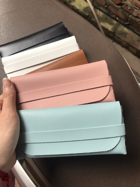 Ví da đựng kính cận, kính râm vintage | BigBuy360 - bigbuy360.vn