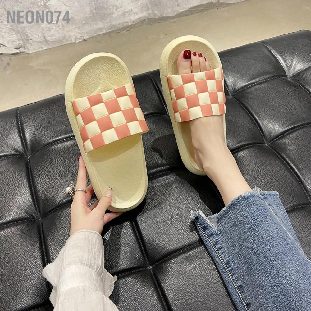 Dép Sandal Đế Mềm Chống Trượt Thoải Mái Họa Tiết Caro Trắng Đen Thời Trang Mùa Hè Cho Nữ