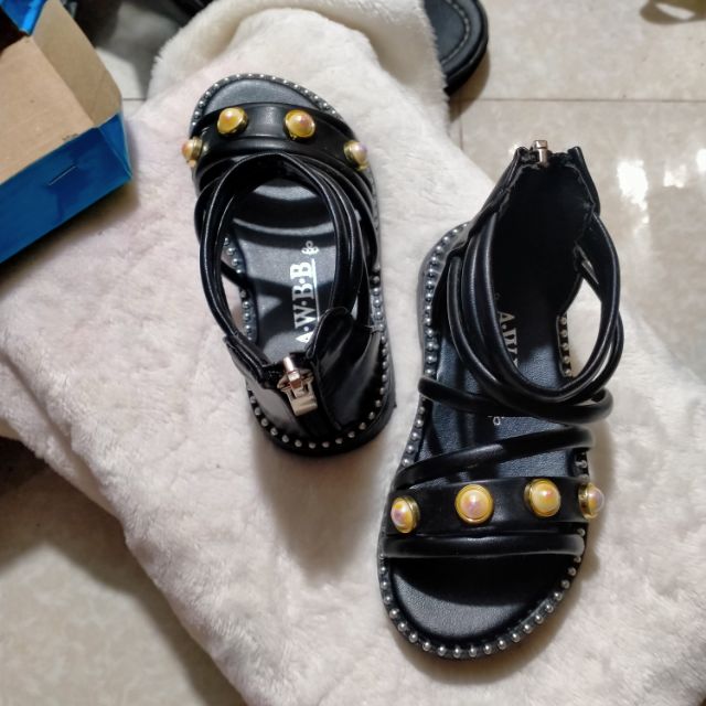 Dép sandal trẻ em