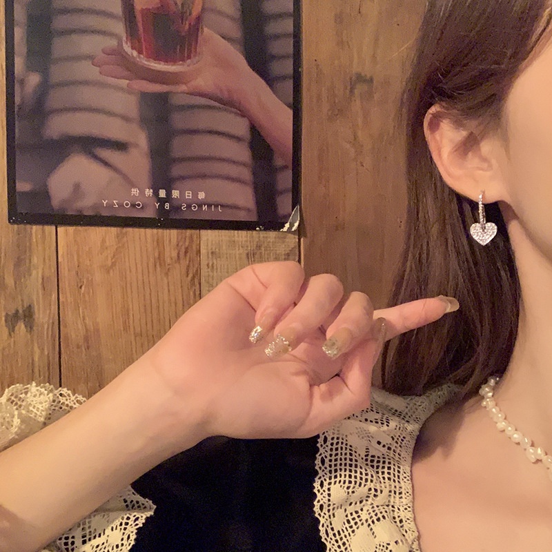 Bông Tai Hình Trái Tim Đính Đá Toàn Diện Thời Trang Cho Nữ 2022