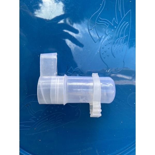 Cóng nước nhưa thường cho chim