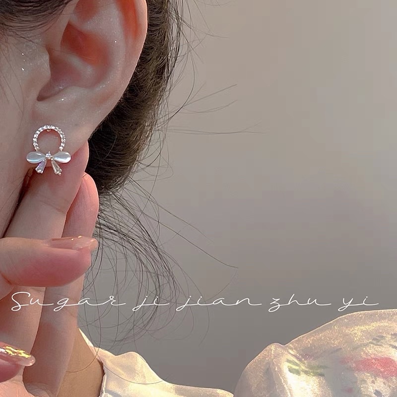 Bông tai xi mạ ngọc đá cô dâu dự tiệc màu vàng