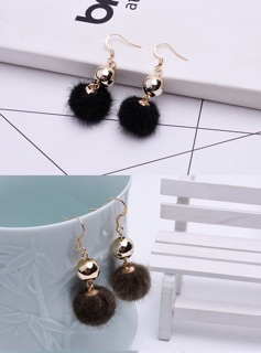 Bông tai cục gòn lông thỏ