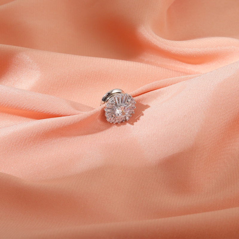 Ghim Cài Áo Hình Hoa Đính Đá Thời Trang Cho Nữ