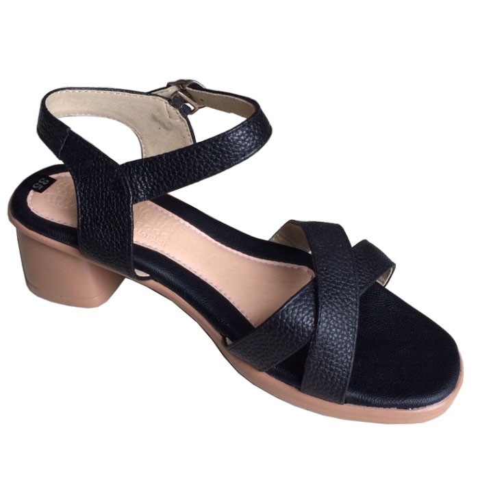 Xăng đan nữ da bò thật màu đen Trường Hải Quai chéo gót vuông 5cm đế PU siêu nhẹ SDN0797