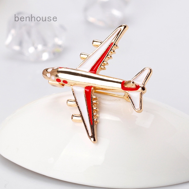 Huy hiệu cài áo hình máy bay độc đáo