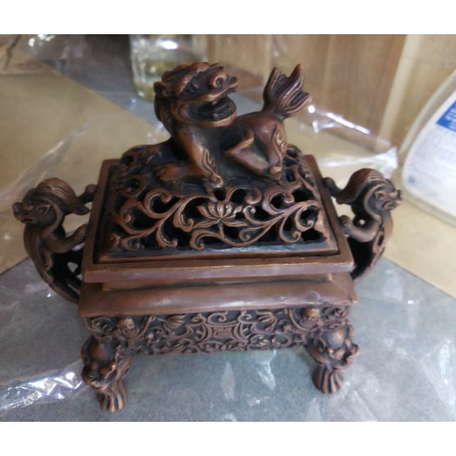 Lư xông trầm kỳ lân