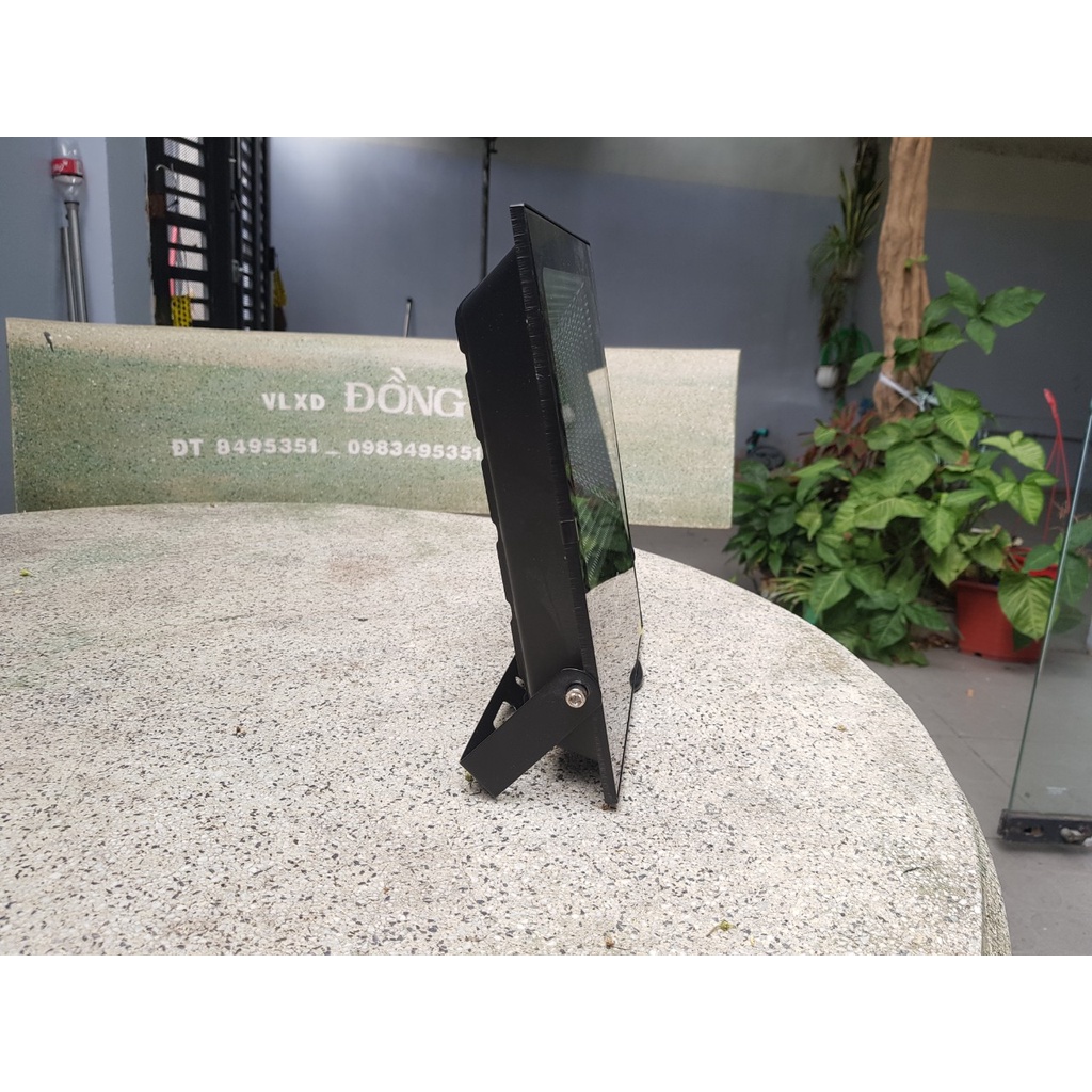 ĐÈN PHA LED NGOÀI TRỜI 100W IP66 CHÍP LED COB - LED SPOTLIGHTS