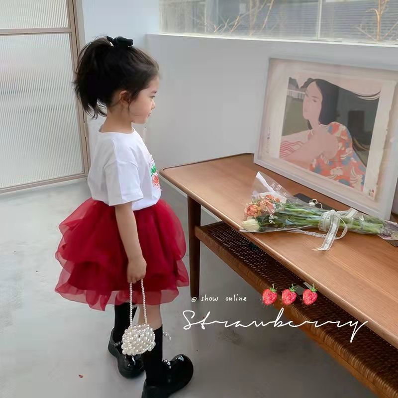 Bộ Áo Thun Ngắn Tay In Hình Dâu Tây + Chân Váy Lưới Thời Trang Mùa Hè Hàn Quốc Mới 2022