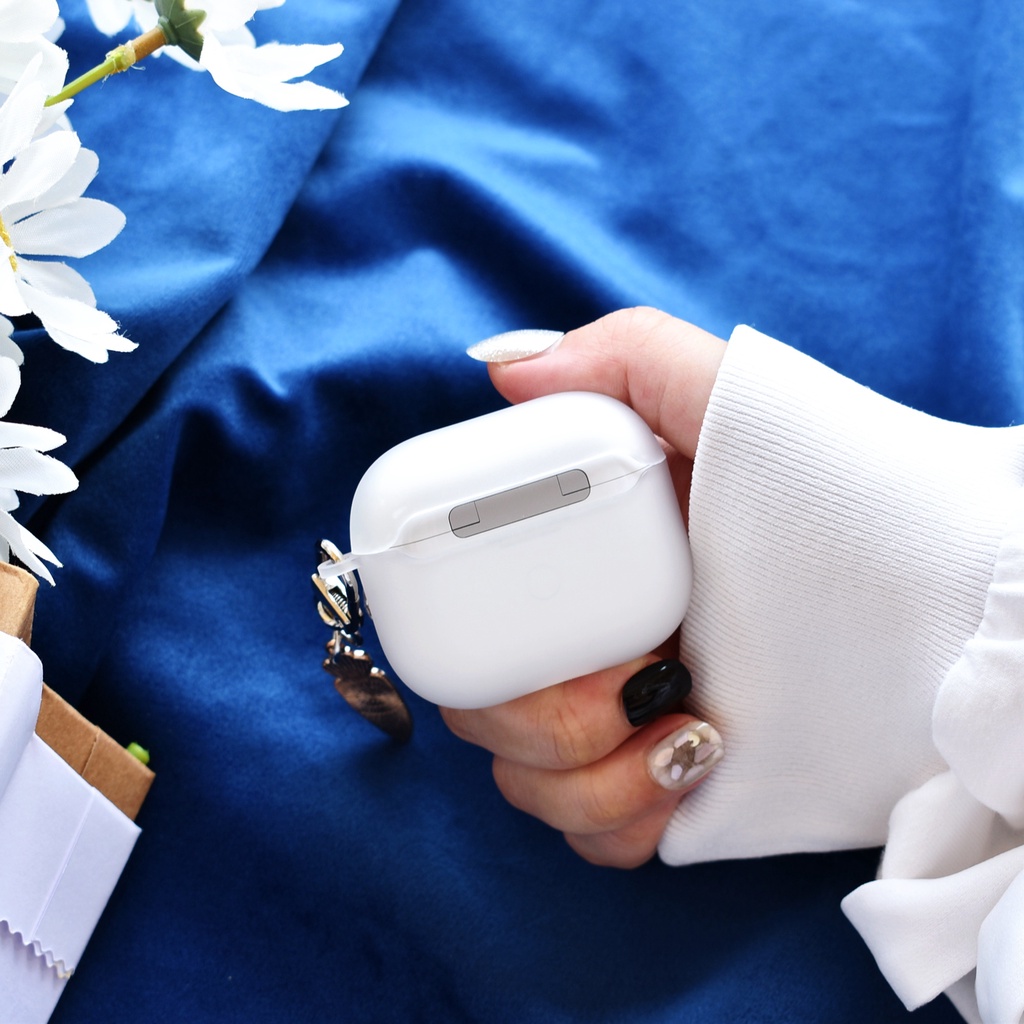 Vỏ Bảo Vệ Hộp Sạc Tai Nghe AirPods3 Gen 2021 / 3 / 3 Họa Tiết Ba Chú Thỏ Dễ Thương Tiện Dụng