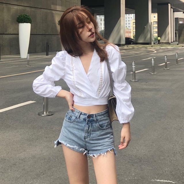 Áo sơ mi buộc nơ lưng vạt chéo