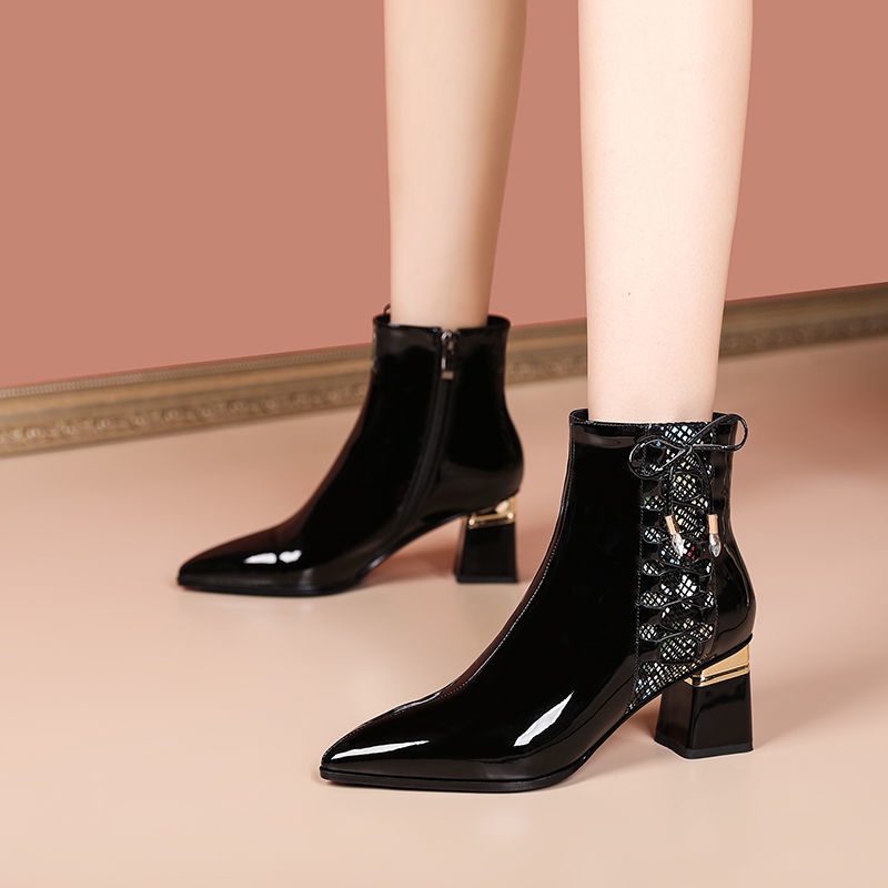 Giày bốt cao gót mũi nhọn thời trang cho nữ | BigBuy360 - bigbuy360.vn