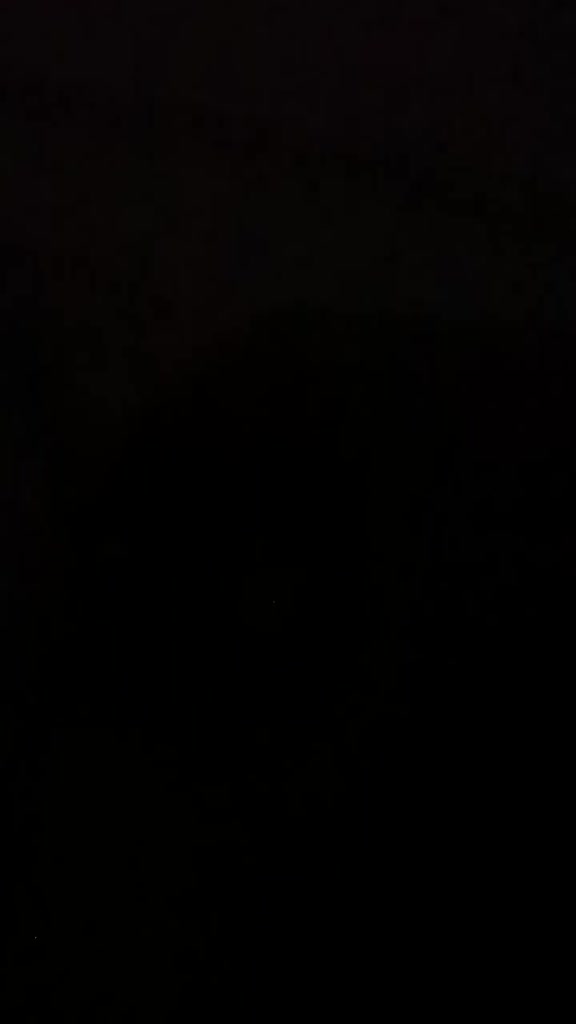 Bộ 2 Đèn Led Gắn Van Xe Phát Sáng Nhiều Màu