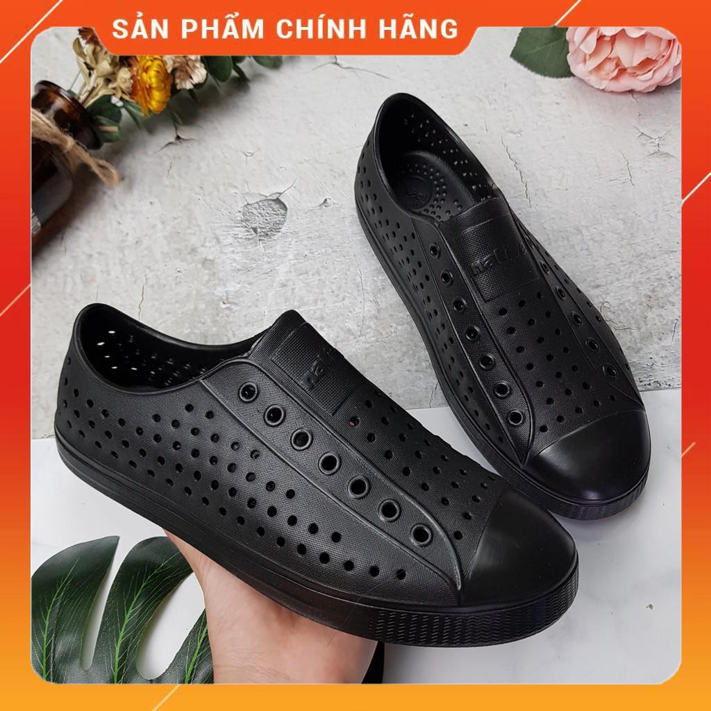 [FULL HỘP] Giày nhựa đi mưa Native - Chất liệu nhựa xốp siêu nhẹ, không thấm nước - Màu full đen | BigBuy360 - bigbuy360.vn