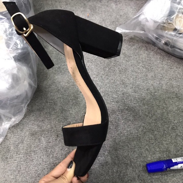 Sandal cao gót 7p