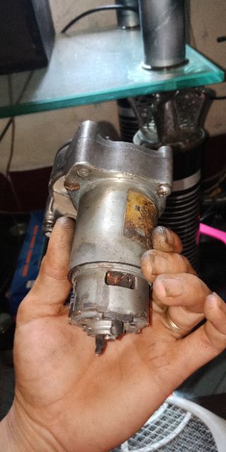 Mô tơ giảm tốc chế xe điện.máy quay vit.lò nướng