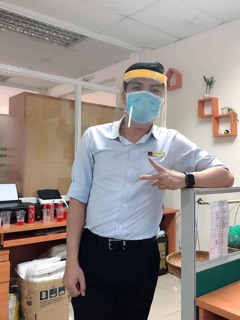 Kính chắn giọt bắn