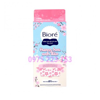 Miếng dán mũi lột mụn biore hộp 4 miếng
