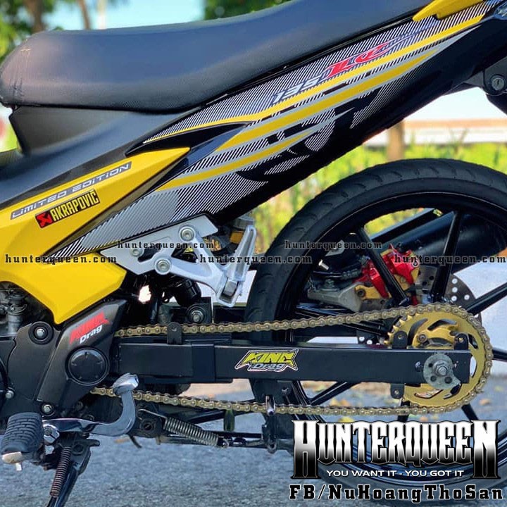 Tem rời dán xe Ex135 LC vàng đen. Bộ tem dán trang trí xe máy bền đẹp