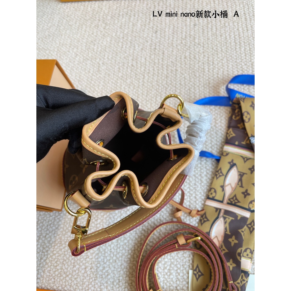 Túi xách nữ đeo vai da thật 𝑳𝒐𝒖𝒊𝒔 𝑽𝒖𝒊𝒕𝒕𝒐𝒏 LV dây rút kiểu mới, sành điệu,cá tính