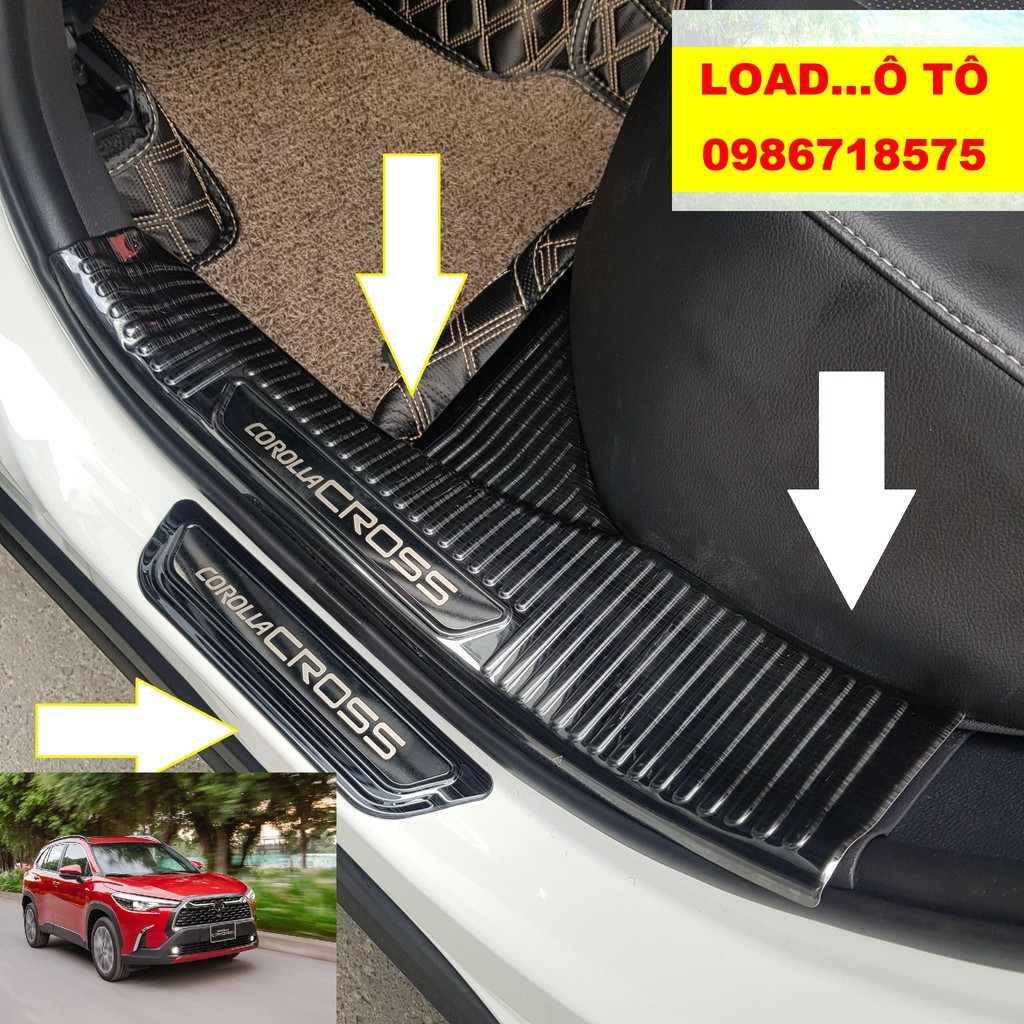 Ốp Bậc Cửa, Nẹp Bước Chân Xe Toyota Cross 2022-2020 Trong, Ngoài Loại 1 Mặt Bóng Chất Liệu Titan Cao Cấp