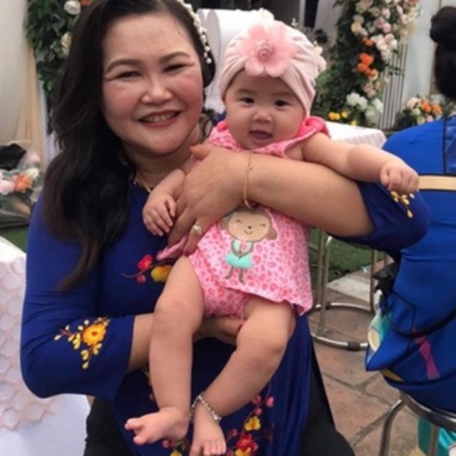 (Thanh lý) Áo váy 3 lỗ kèm đũng
