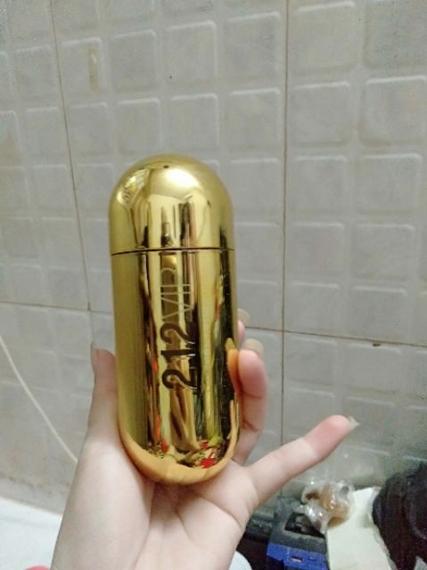 Nước Hoa Nữ 212 Vip