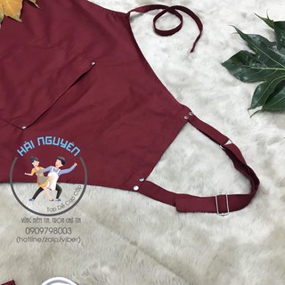Tạp dề yếm đỏ đô đính nút cao cấp