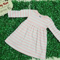 Váy hoa hàng old navy cho bé gái
