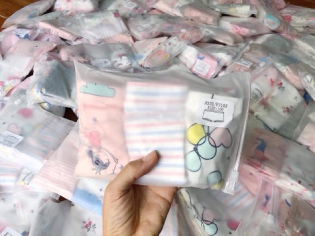 Quần chíp bé trai