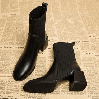 Giày boot martin đế dày cao vừa thời trang năm mới dành cho nữ