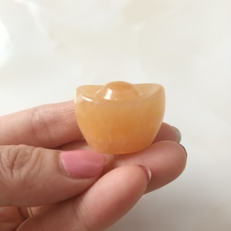 Thỏi vàng đá hoàng long phong thủy đặt bàn thờ Thần tài, làm hủ tụ Bảo Bồn, sưu tầm