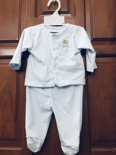 Set 3 bộ quà tặng bé sơ sinh liền tất Kid land