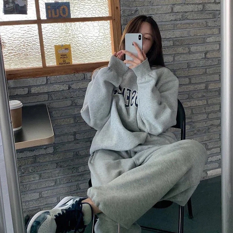 Áo sweater Dáng Rộng Thiết Kế Đơn Giản Dễ Phối Đồ Thời Trang Phong Cách Hàn Quốc Cho Nữ