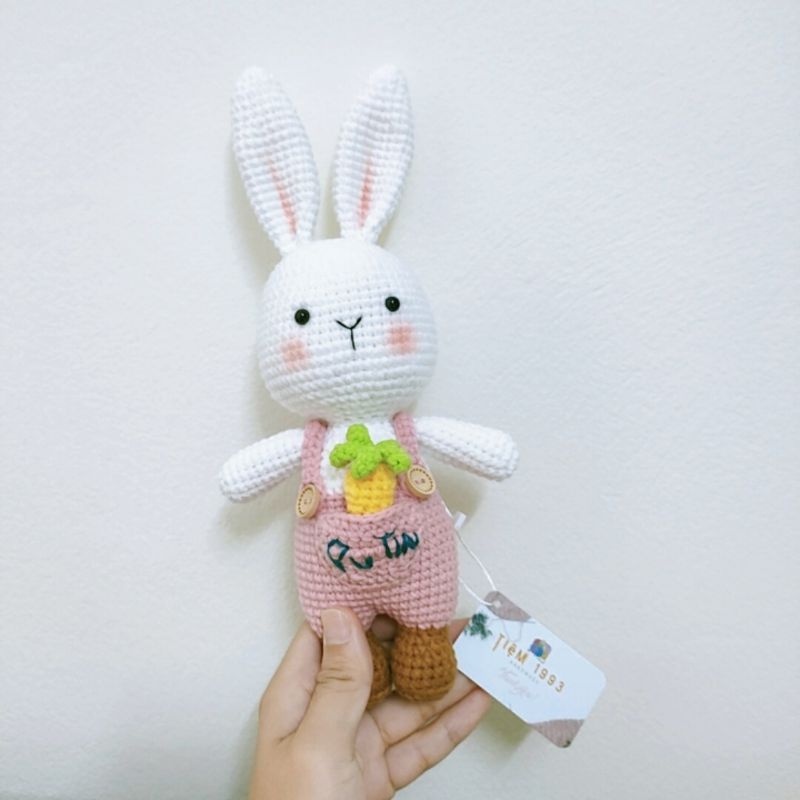 Đồ chơi cho bé - Thỏ Bunny móc bằng len